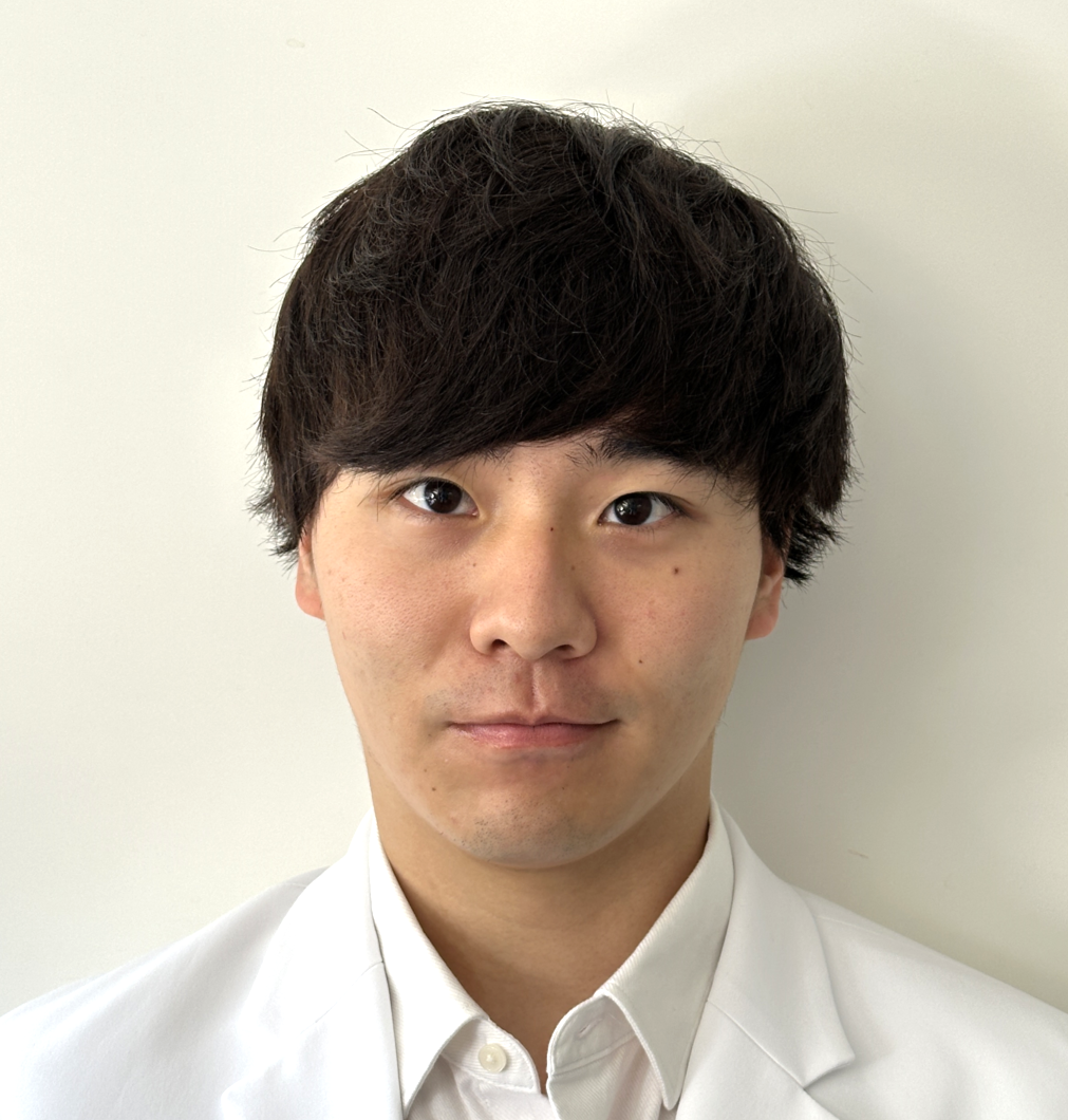 井上　航貴